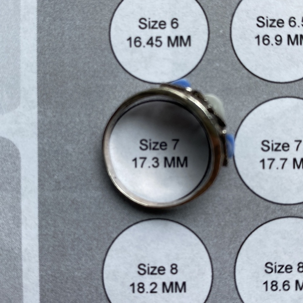 Ring - Picture 4 of 5